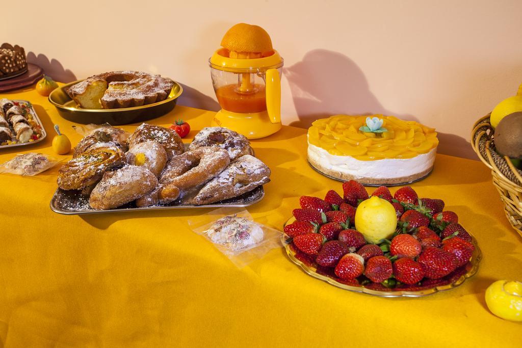 Bed and Breakfast Siciliaetnamare Riposto Exterior foto
