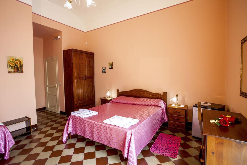 Bed and Breakfast Siciliaetnamare Riposto Exterior foto