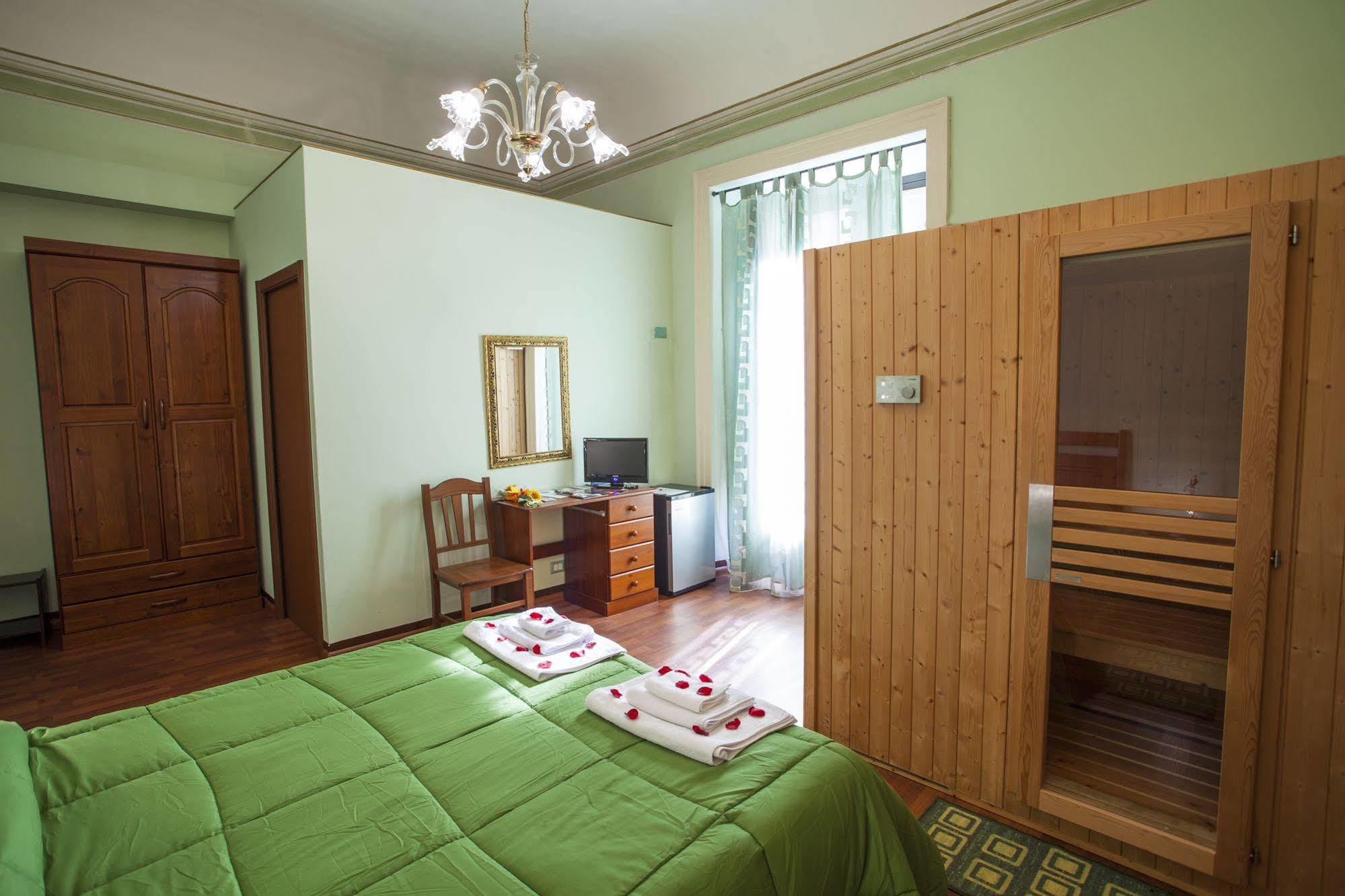 Bed and Breakfast Siciliaetnamare Riposto Exterior foto